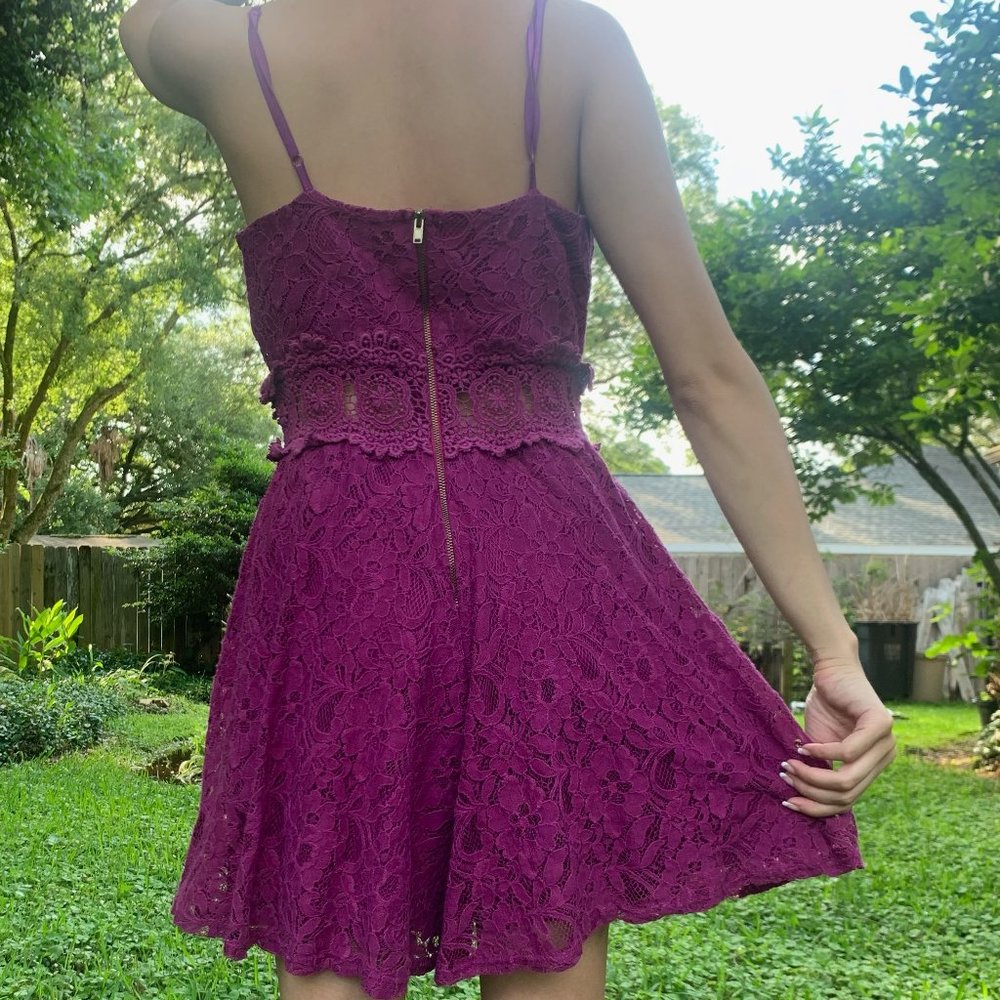 🥑FREE🥑 w/any FP purchase Altar'd State Lace Crochet Romper in Violet - Picture 2 of 3